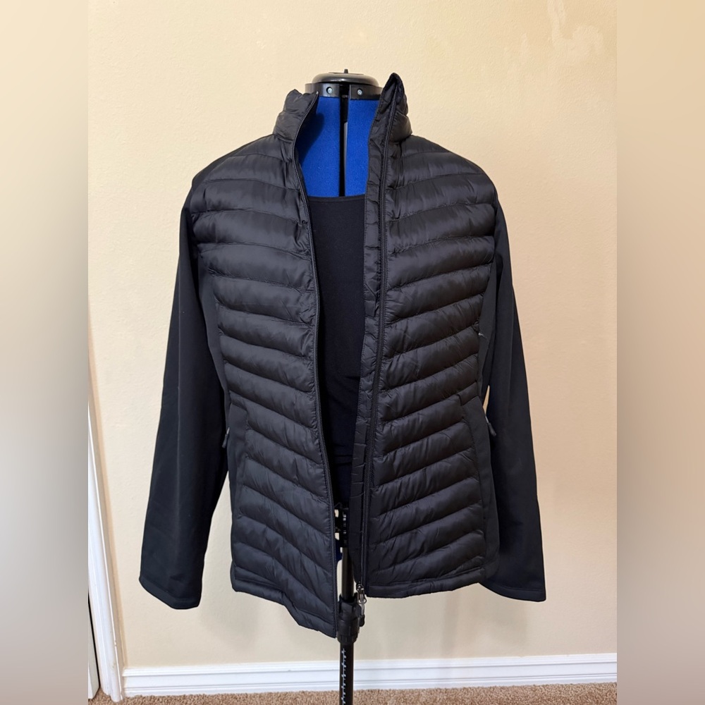Women’s Black Puffer Jacket